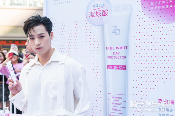 jeffrey董又霖秀身材,jeffrey董又霖肌肉