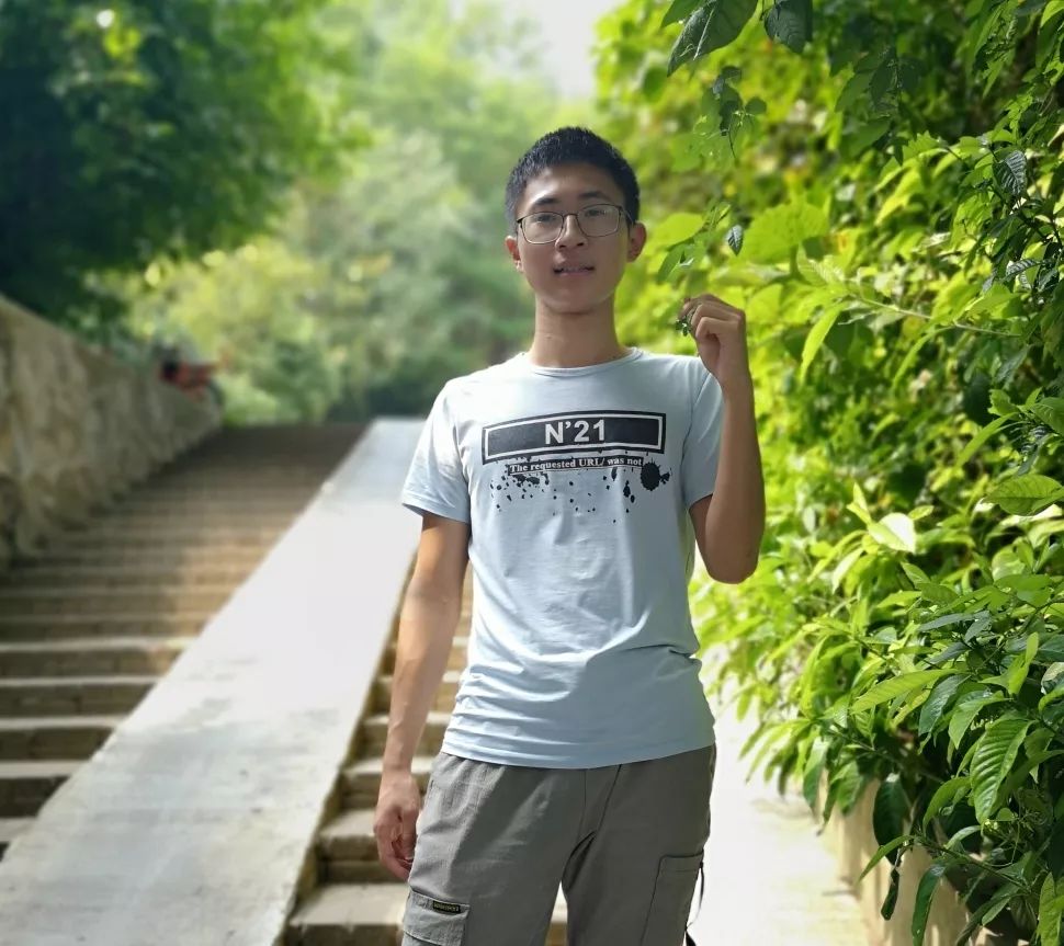 雏鹰之名激励你我