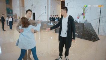 第一集胸咚，第二集接吻，比韩剧还猛