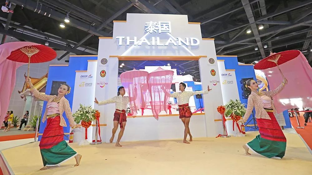 看！好多小姐姐小哥哥在东盟“魅力之城”欢歌热舞！还有开放日最全攻略哦