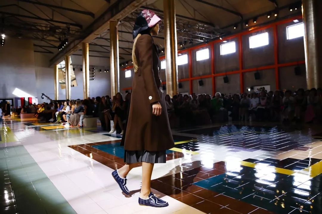 锁定每一个精彩时刻,锁定这8场秀就能包揽全年爆款