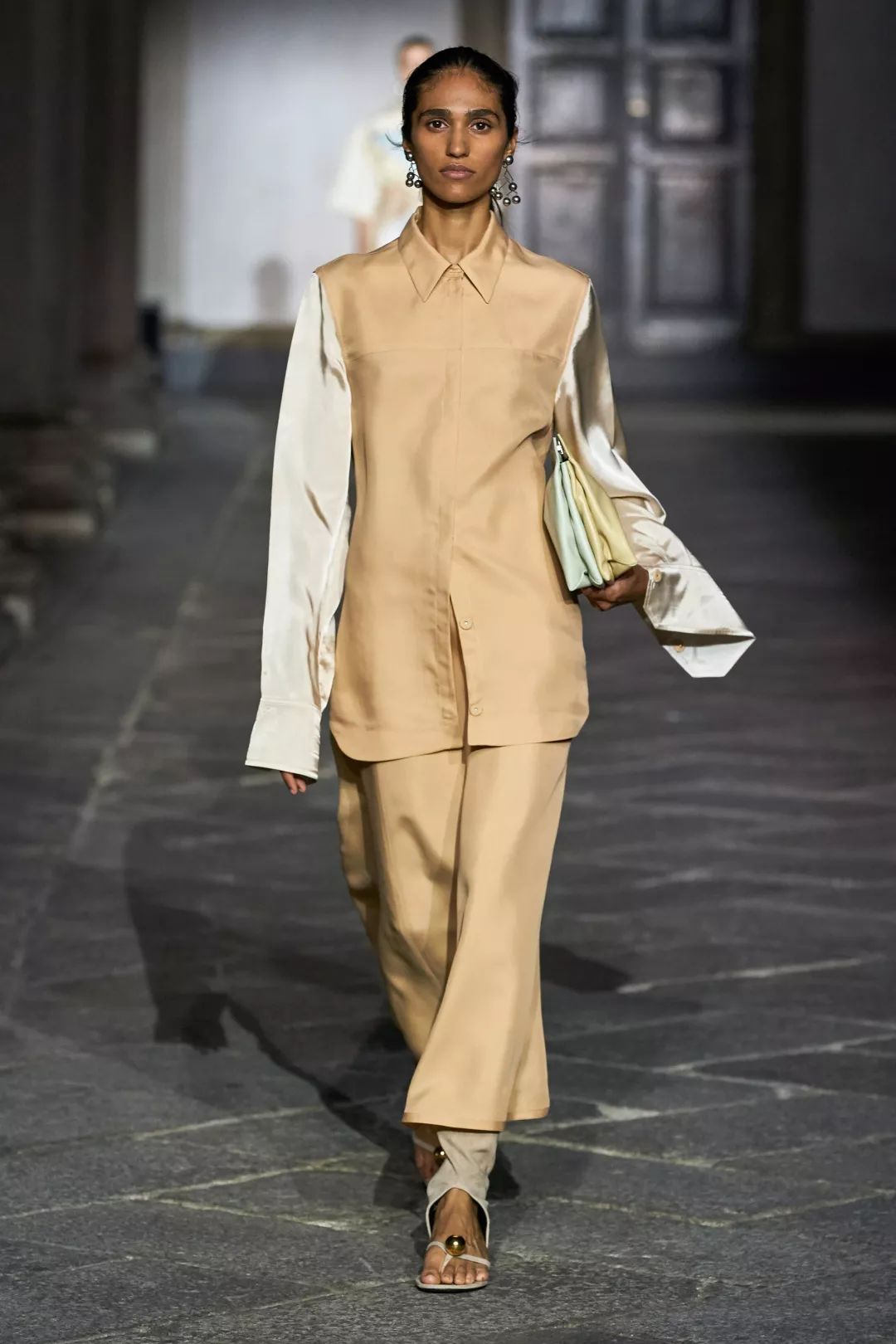 锁定每一个精彩时刻,锁定这8场秀就能包揽全年爆款