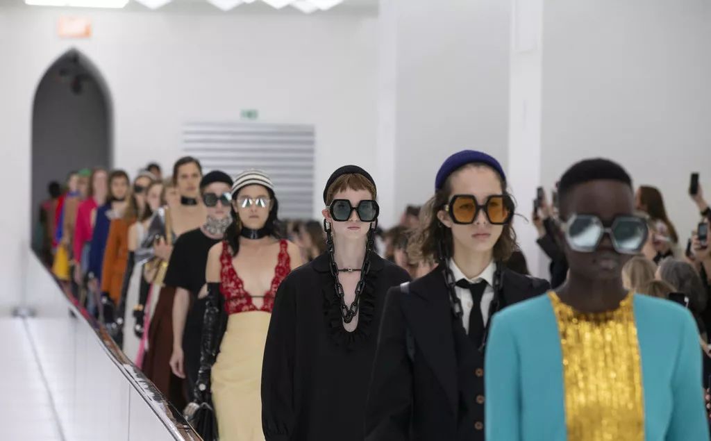 锁定每一个精彩时刻,锁定这8场秀就能包揽全年爆款