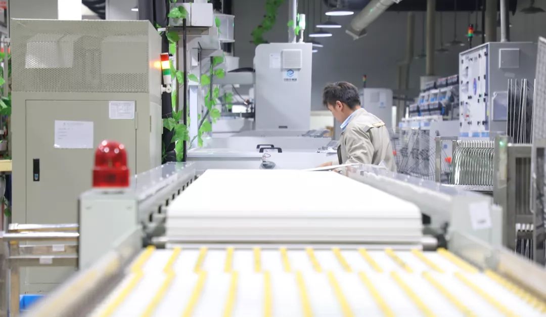 跟着小编探访政务服务中心,涟水中信华电子产业园招聘信息