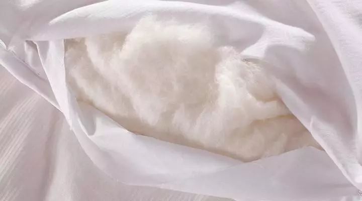 羽绒被羊毛被蚕丝被棉被哪一种好,羽绒被蚕丝被羊毛被棉被哪个更好