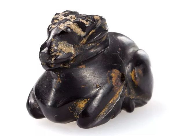 古墓被盗留下的国宝,古墓被盗一口棺材