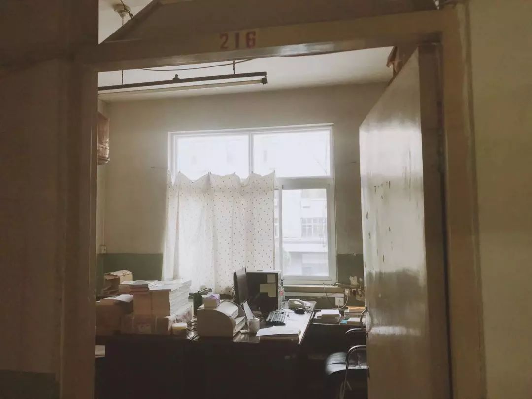 《当代》40年|冯骥才:雕花烟斗