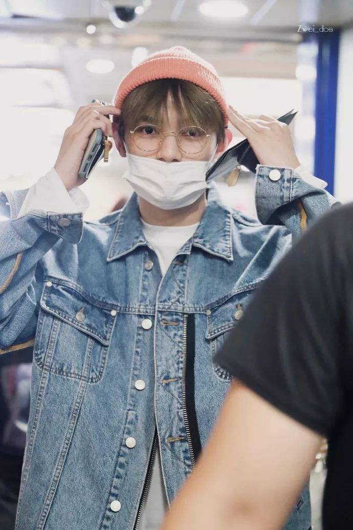 李宇春登《芭莎男士》十月刊封面;NINEPERCENT二专《限定的记忆》9月26日上线;《明星大侦探5》第一期在厦门开始录制