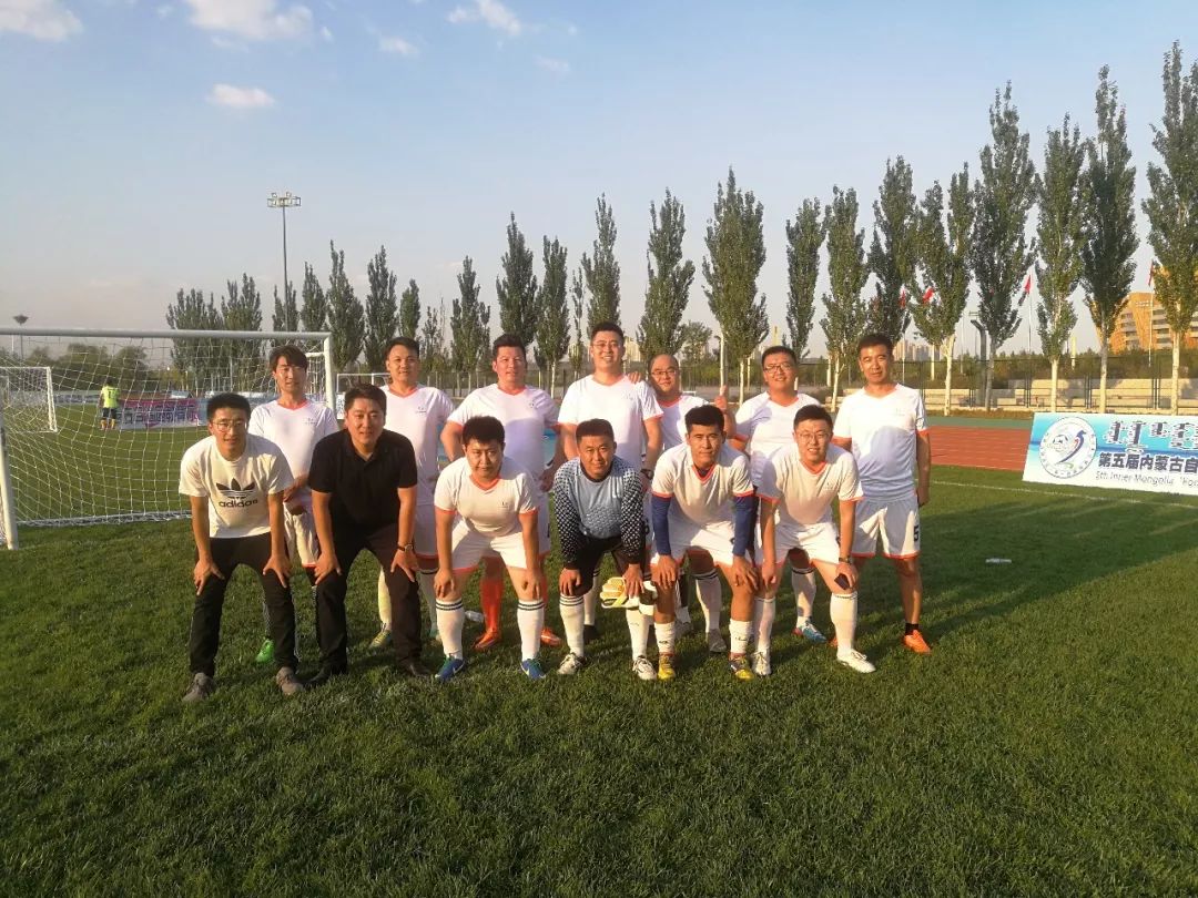 高新区取得鄂尔多斯市直机关第十三届职工运动会五人制足球比赛开门红