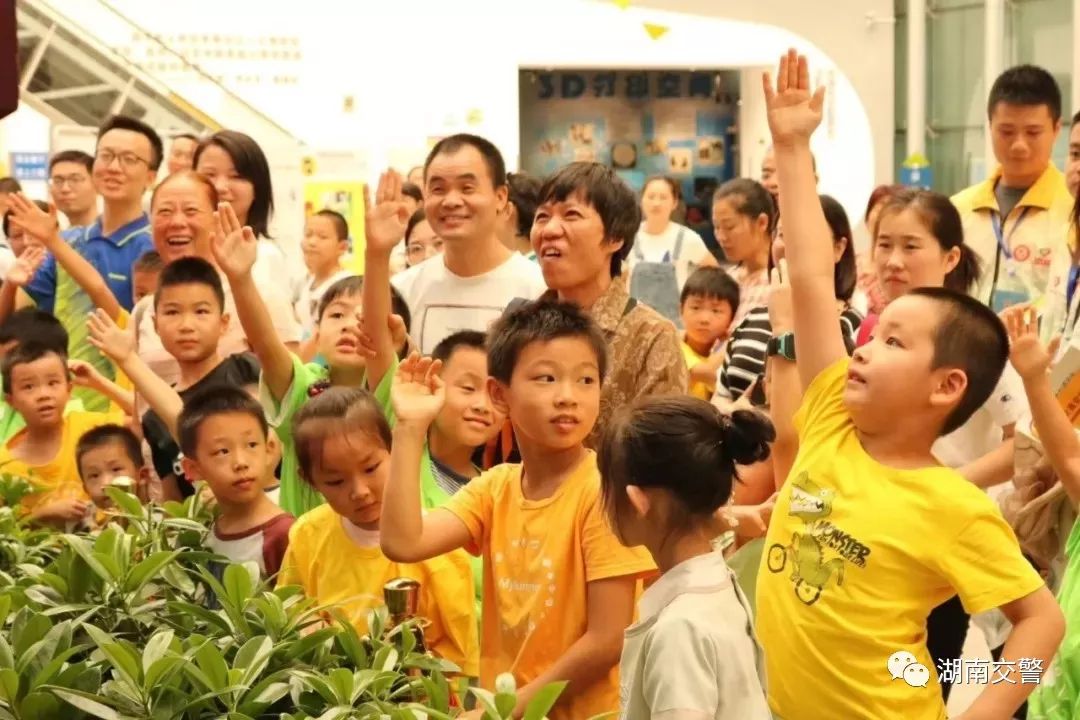 交通安全教育从婴幼儿抓起,交通安全教育从小培养