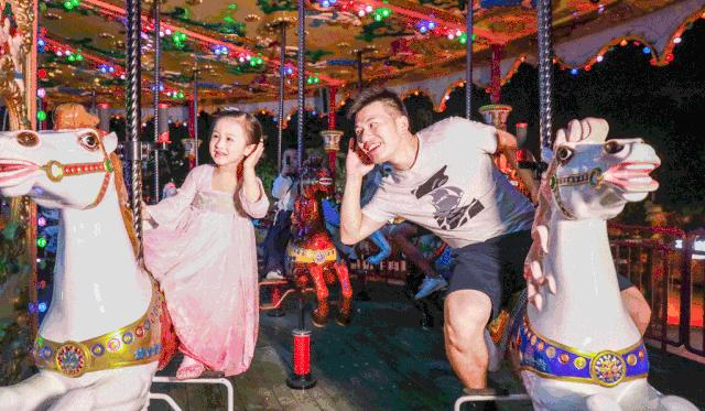 美到窒息的光影秀,美到极致烟花视频