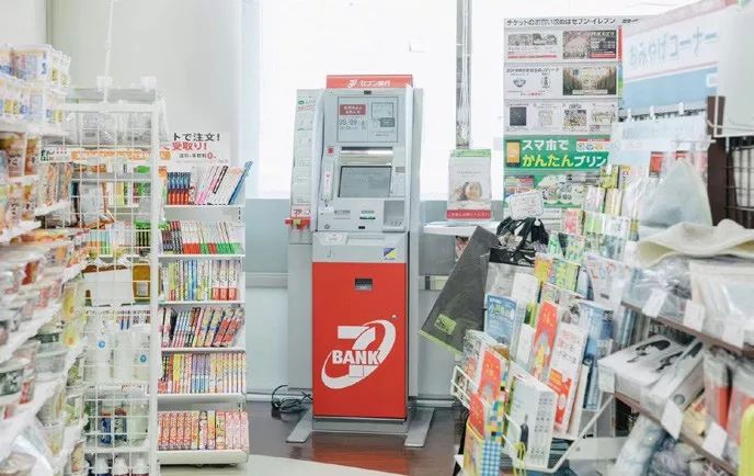 百宝箱便利店,全世界的便利店