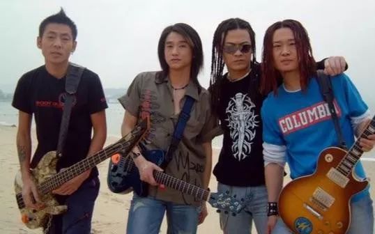 在激流重金属的音乐荒原，梦想远远“超载”