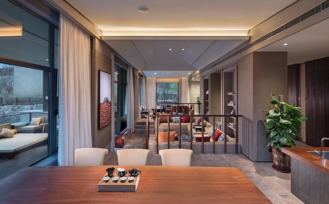 九寨沟恢复开园,九寨沟恢复迎客首游现场直播