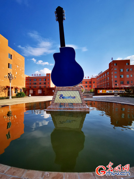 新中国从这里走来内容简介,新中国从这里走来遵义