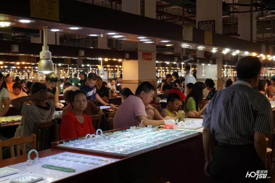 直播超过20万人观看,每天直播观看人数2000多