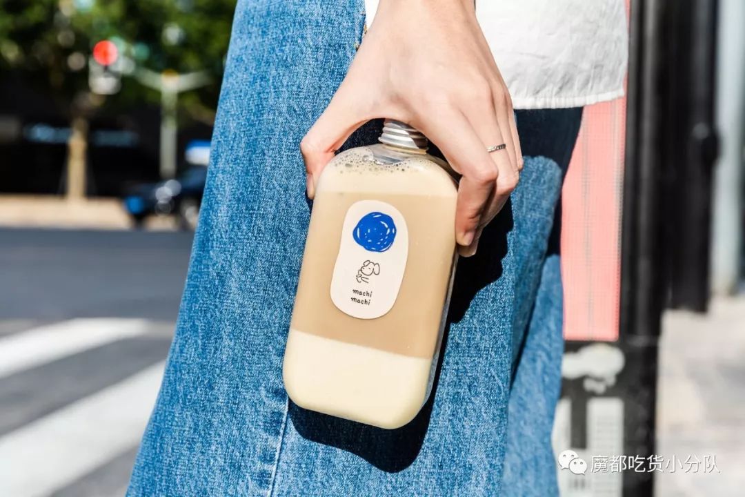 周杰伦麦吉奶茶广告视频,上海现多家周杰伦mv奶茶店