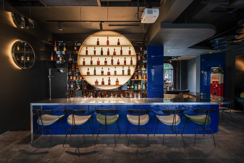 店铺合集丨那些深夜里的酒吧为何让你如此着迷？