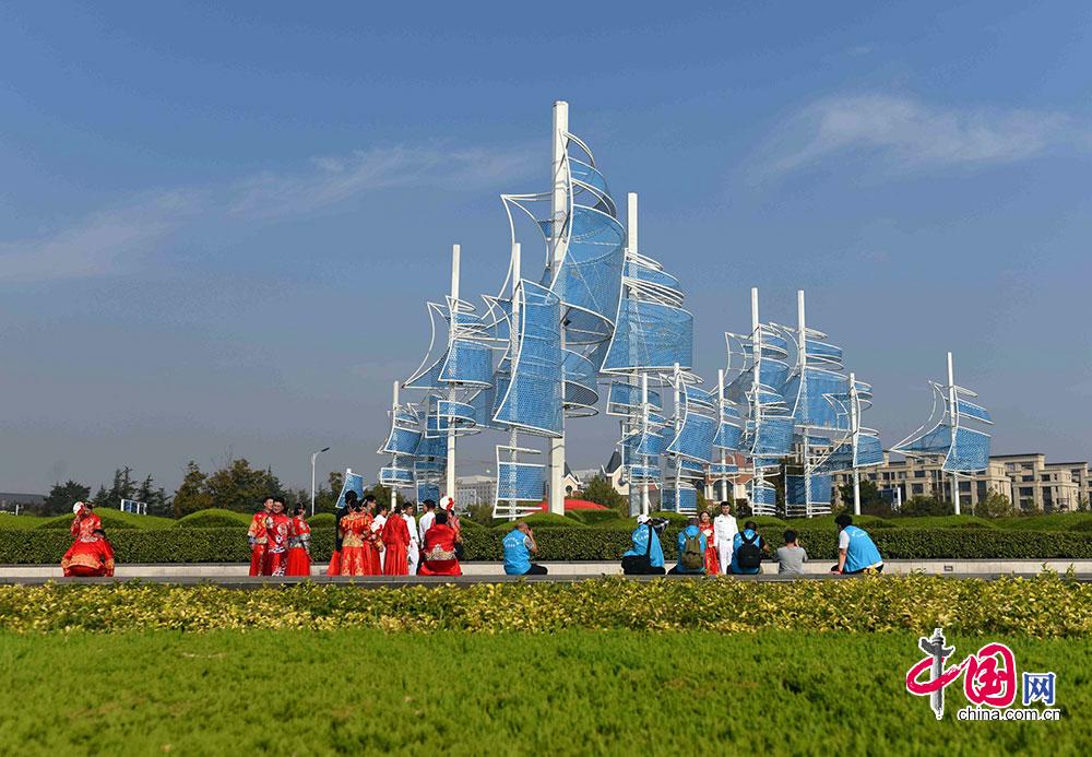 70对夫妻集体婚礼让祖国见证幸福,胶州百人集体婚礼