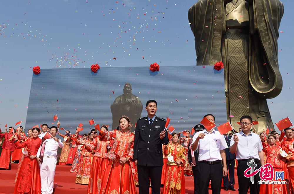 70对夫妻集体婚礼让祖国见证幸福,胶州百人集体婚礼