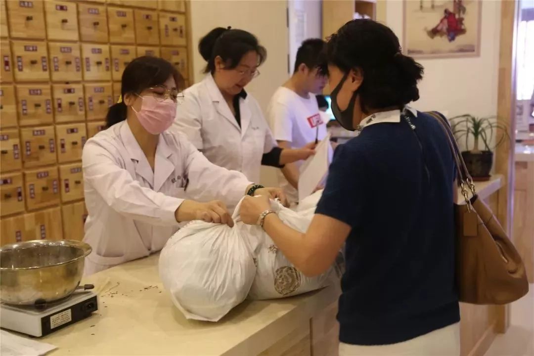 厚德济世仁和精诚！旺裕和堂国医馆金座店开业，特邀辽宁中医药大学专家义诊
