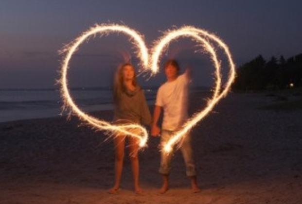 十二星座谁最恨天秤座,十二星座白羊座喜欢不喜欢天秤座