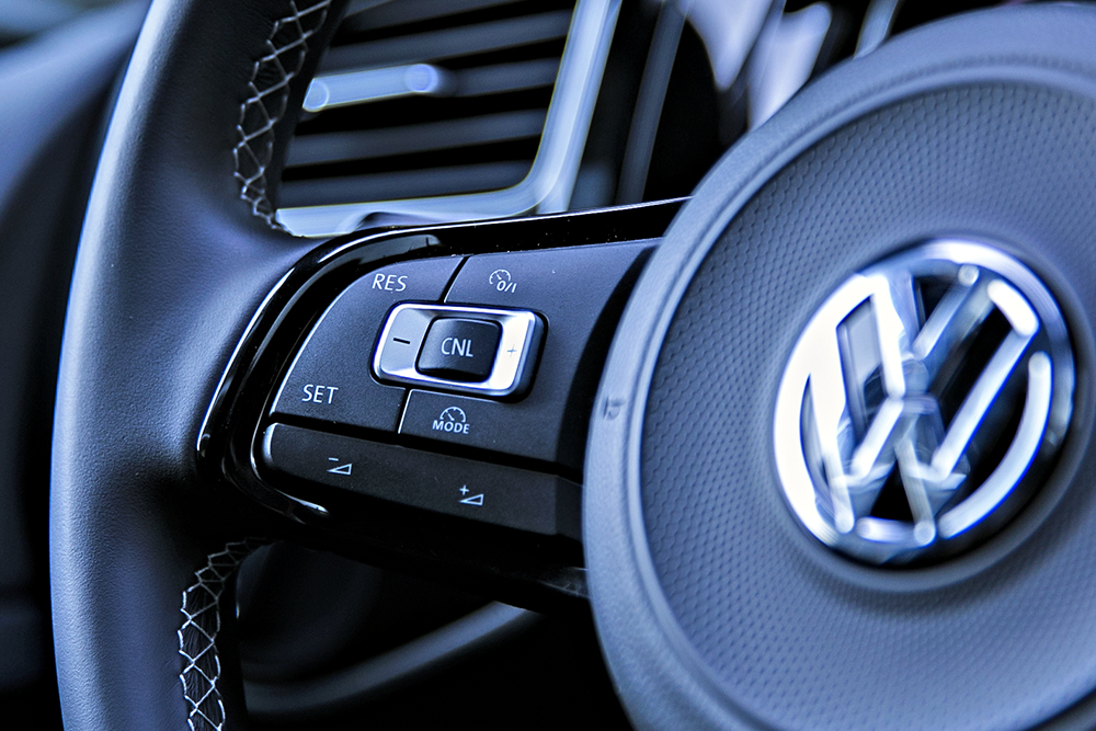 7.5代高尔夫r-line第一视角试驾,7代高尔夫r第一视角