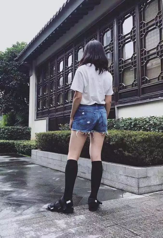 涓绀煎搧鍙戣揣鐗╂祦,鍥㈣喘涓姒傜巼