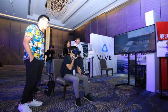 htcvivevr2019,htcvive2022