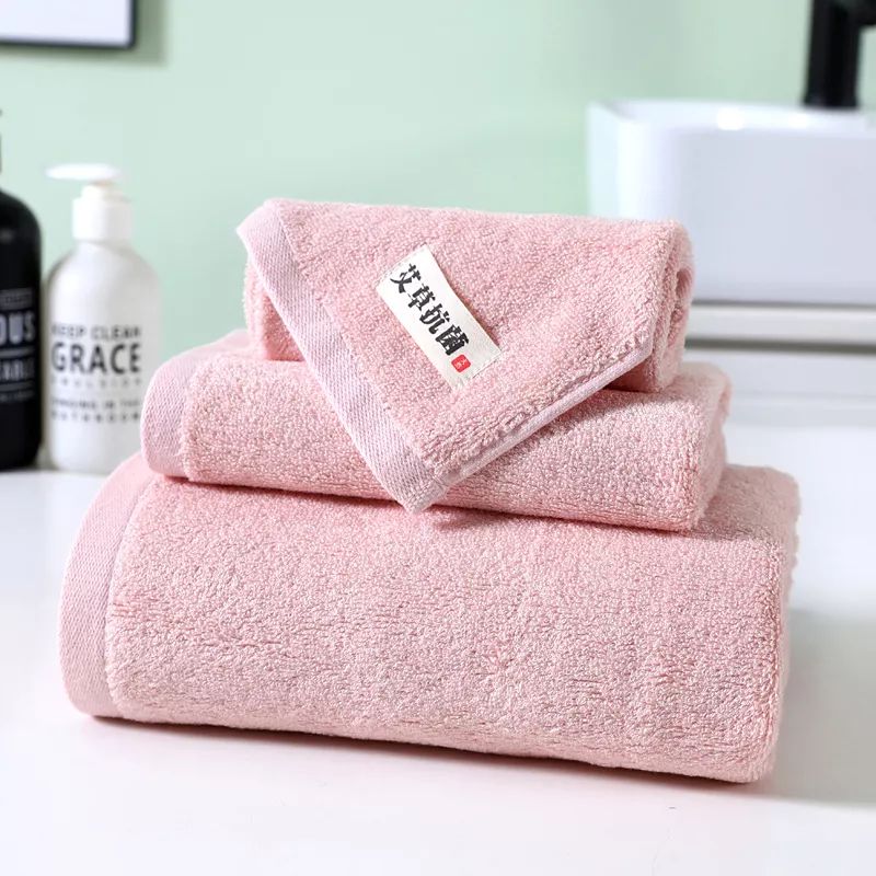 干净毛巾图片,干净的毛巾和脏的毛巾对比图片