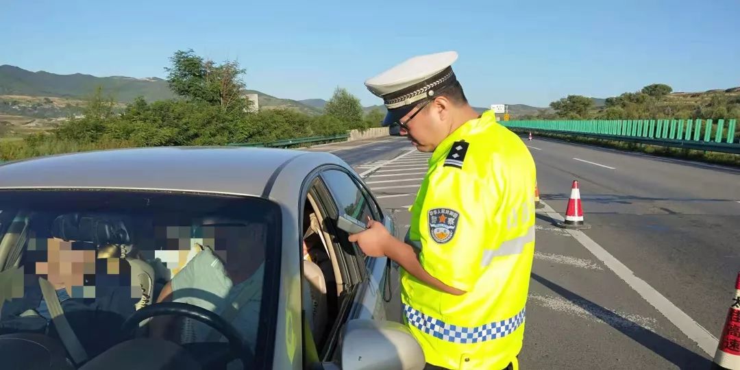 酒驾超速280迈造成交通事故,曝光酒驾醉驾交通违法行为