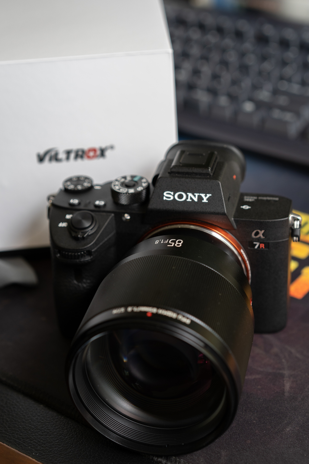 尼康佳能宾得全幅相机比拼,尼康索尼佳能50mm1.2镜头对比