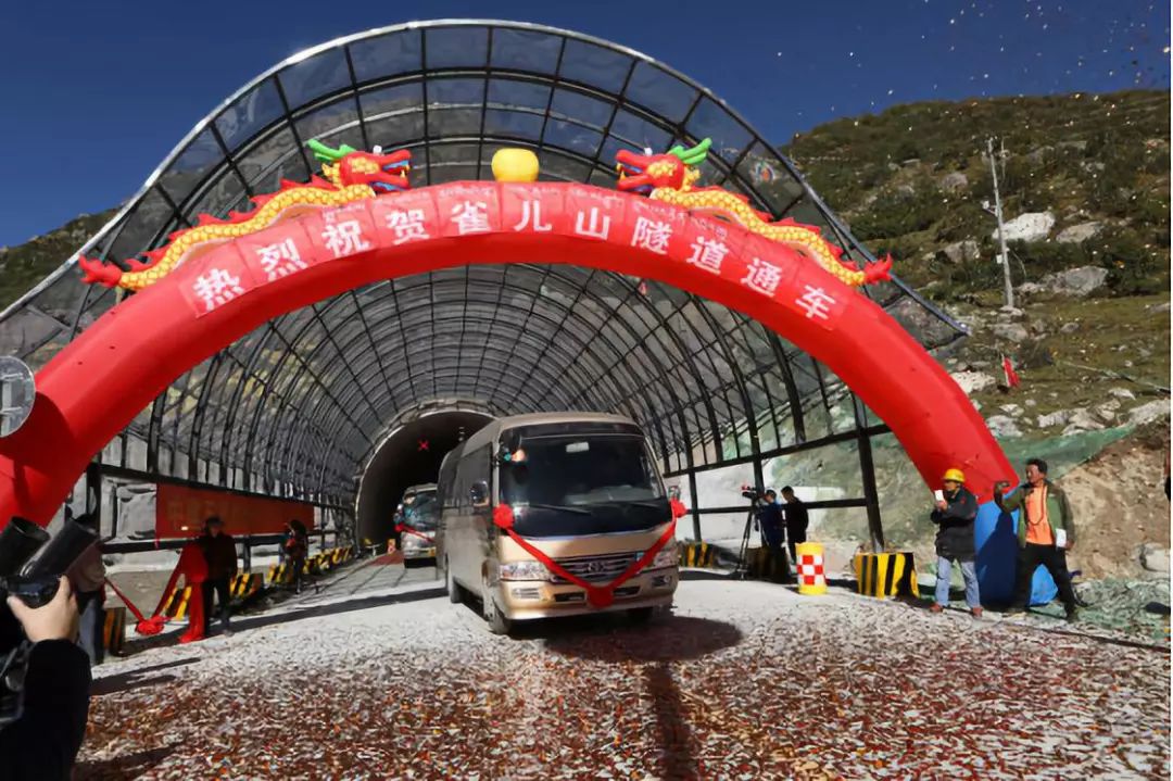 中国四川第一工程,四川第1届创新创业大赛