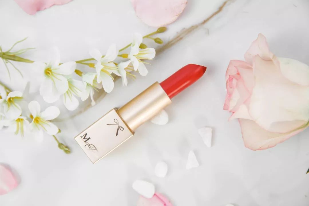 适合黄黑皮的平价口红测评,适合黄黑皮的六种平价口红颜色