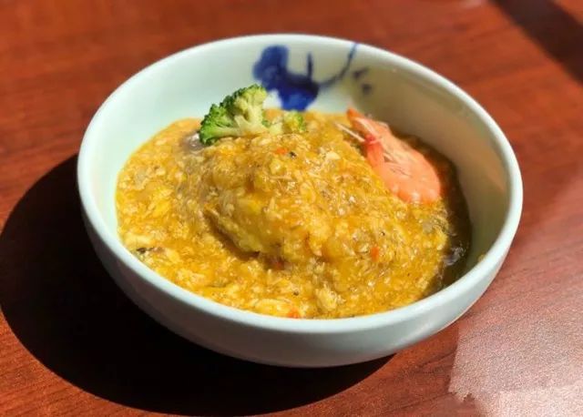 攻略来了！当上海人拿起醋和姜丝，全城的大闸蟹都充满了忧伤…