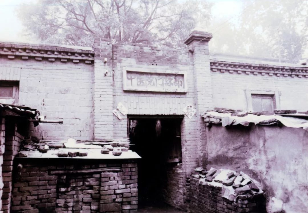 医院变迁视频,医路蝶变