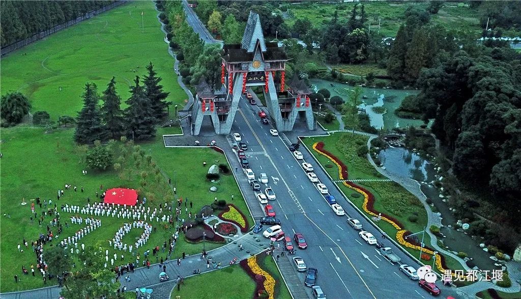 五星红旗同框感受,与五星红旗相遇