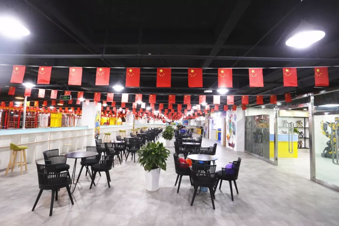 喀什蹦床公园今日优惠价格,喀什蹦床公园门票多少钱