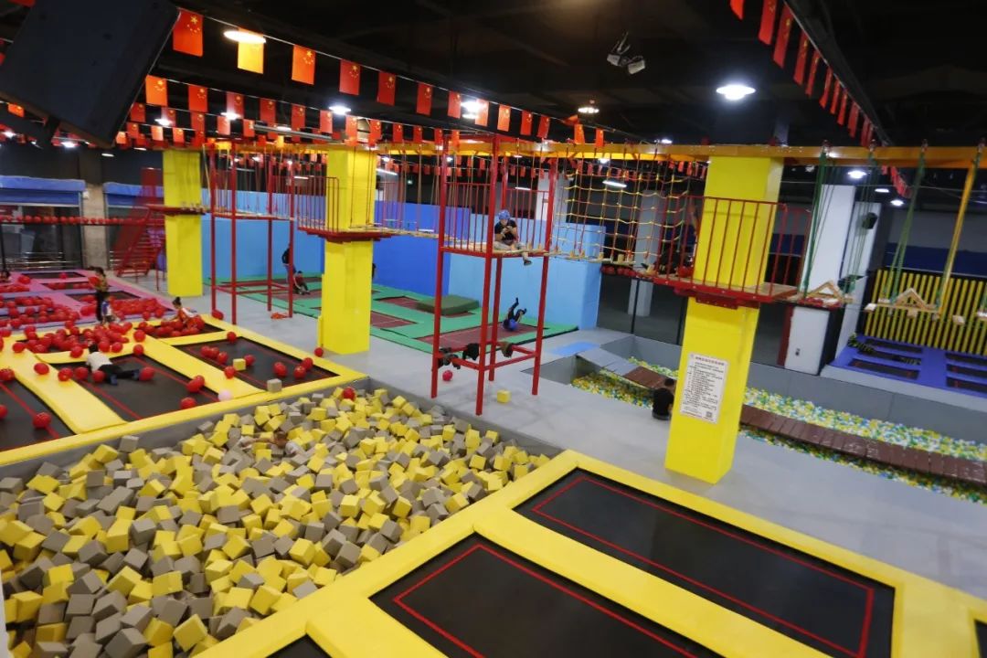 喀什蹦床公园今日优惠价格,喀什蹦床公园门票多少钱