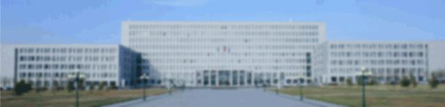 鏍″洯骞挎挱涓滄柟鍗,鏍″洯骞挎挱鑻辫鎾姤