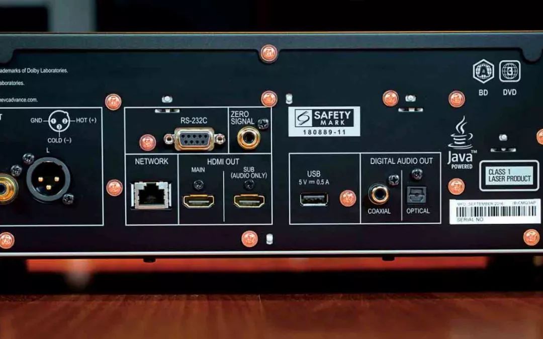 “毫不吝啬的造工用料”Pioneer先锋UDP-LX800UHD超高清*放播**机