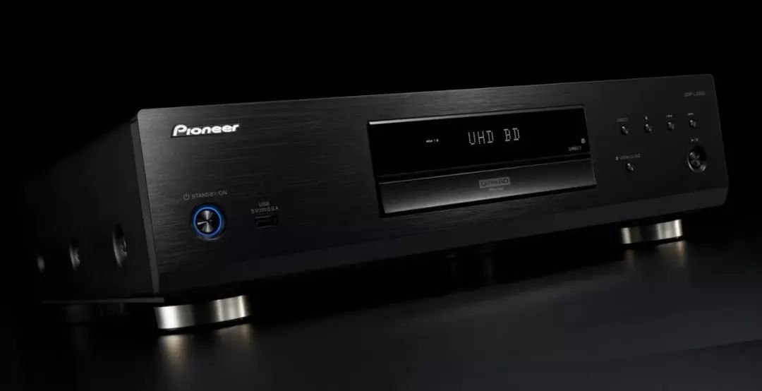“毫不吝啬的造工用料”Pioneer先锋UDP-LX800UHD超高清*放播**机