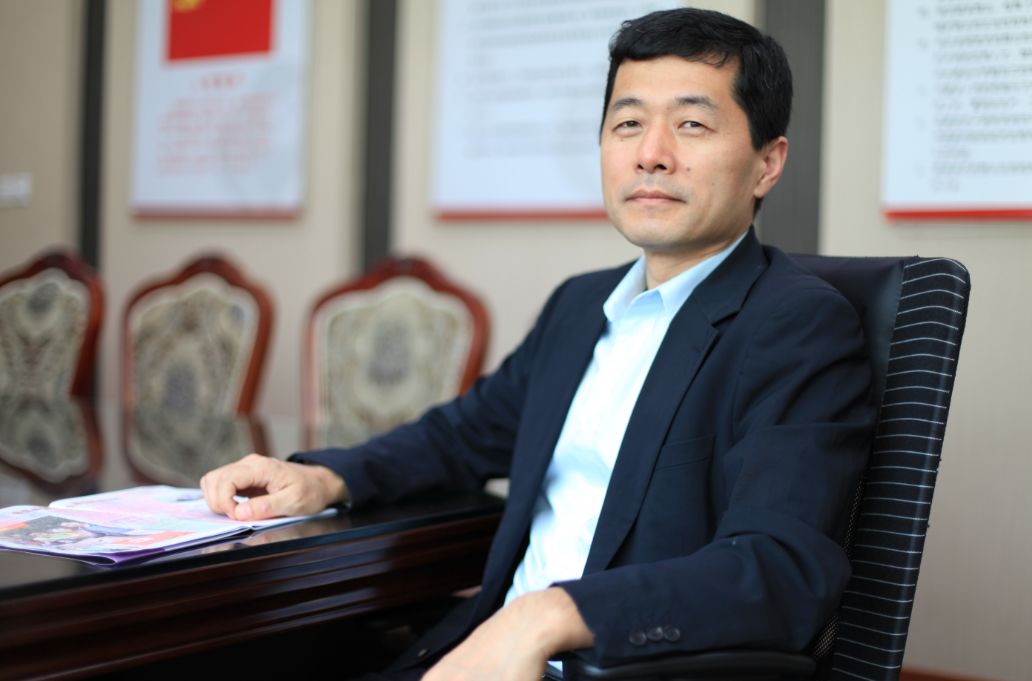 蓝绍敏给园区21名企业高管颁奖！