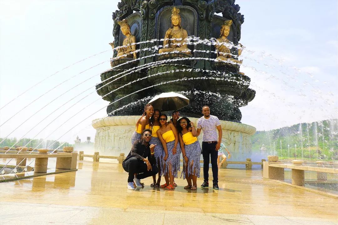 国庆假期好去处!艾山景区推出了旅游大餐!绝对不止是风景美……