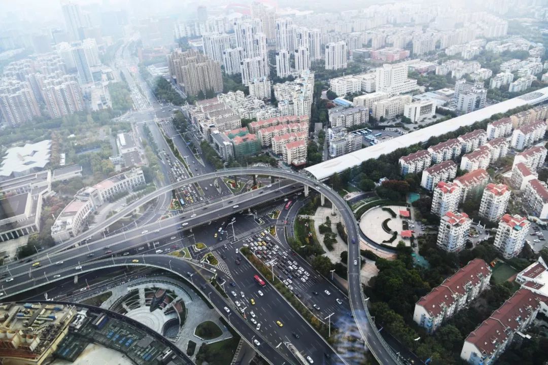 应天大街888号金鹰世界,建邺区应天大街888号