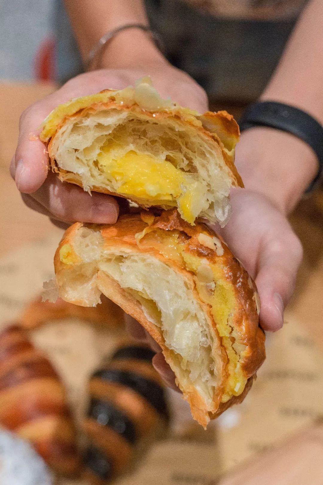 1元起，吃「牛角包之神」，在卖出100万个面包的超级烘焙工坊