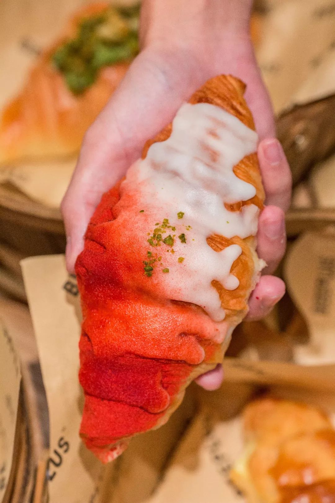 1元起，吃「牛角包之神」，在卖出100万个面包的超级烘焙工坊