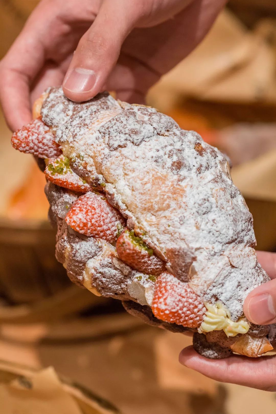 1元起，吃「牛角包之神」，在卖出100万个面包的超级烘焙工坊