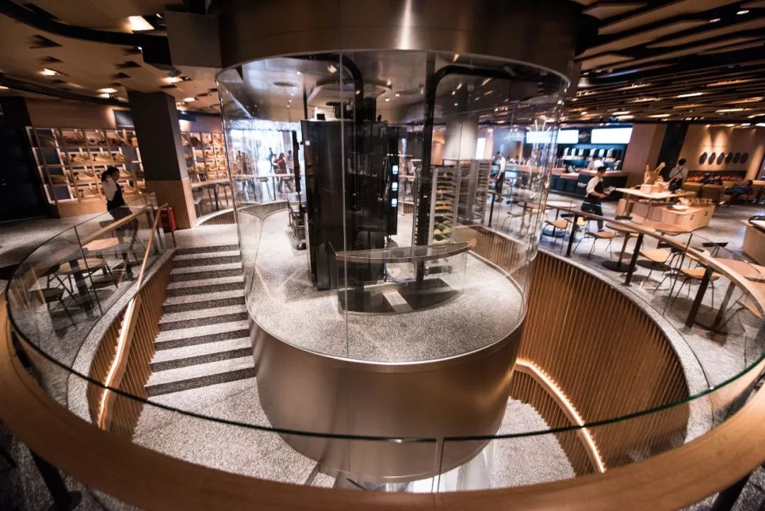 1元起，吃「牛角包之神」，在卖出100万个面包的超级烘焙工坊