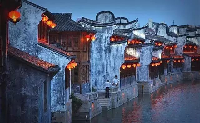 盛世如愿缅怀先烈|来浙里办文旅专区寻一条红色旅游线路，出发！